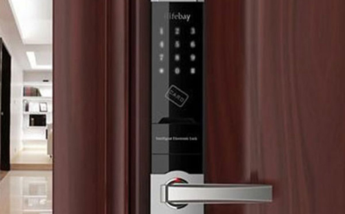 南充24小时上门开锁公司