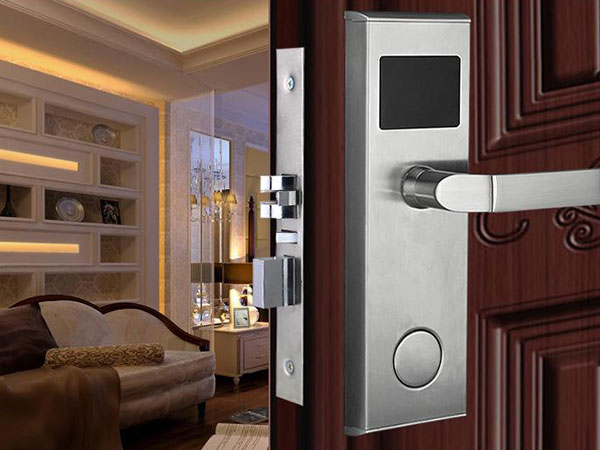 南充24小时上门开锁公司