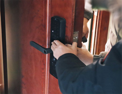 南充24小时上门开锁公司